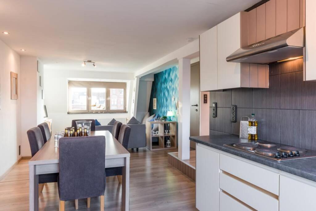 Duplex Appertement Met Zicht Damse Vaart @ Brugge Apartamento Exterior foto